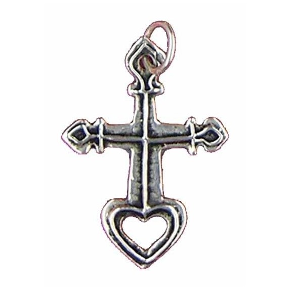 Croix au coeur