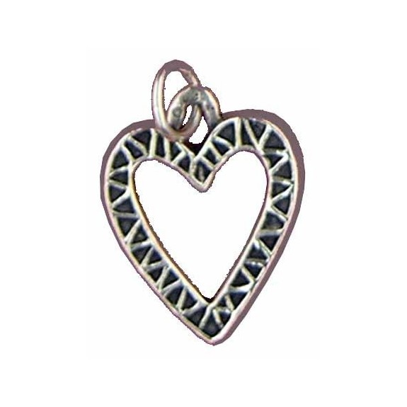 Pendentif coeur percé